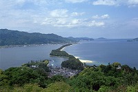 Three most famous views in Japan / Amanohashidate