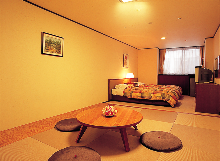 Guestroom(Standard Room with Tatami)
