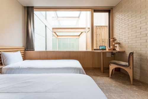 Guestroom