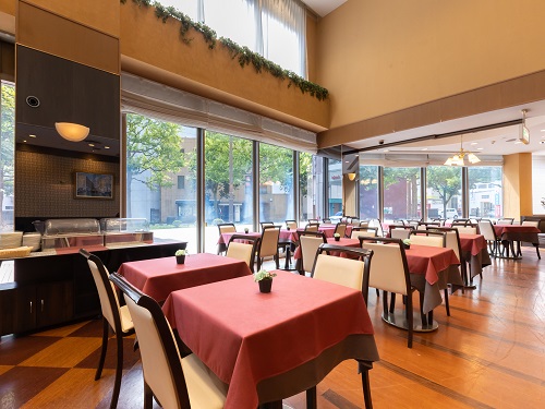 Restaurant/Dining