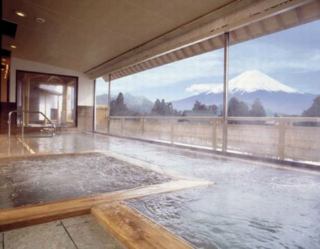 Public Main bath Public Main bath