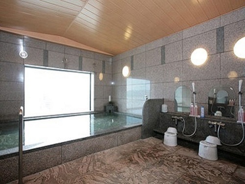 Public Main bath
