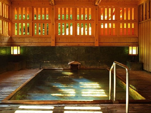 Public Spa（image)