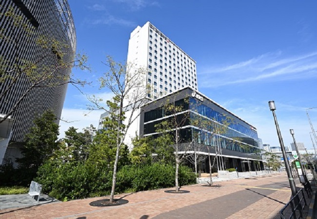 Exterior Exterior