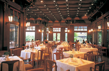 Restaurant/Dining