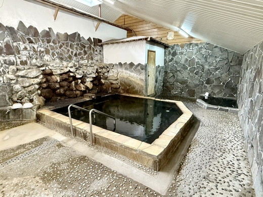Public Main bath