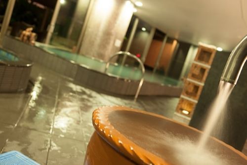 Public Spa（image)