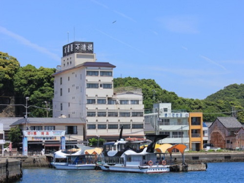 Hotel facade