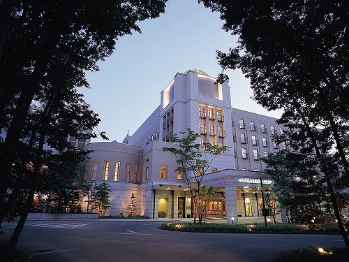 Exterior Exterior