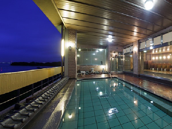 Public Spa（image)