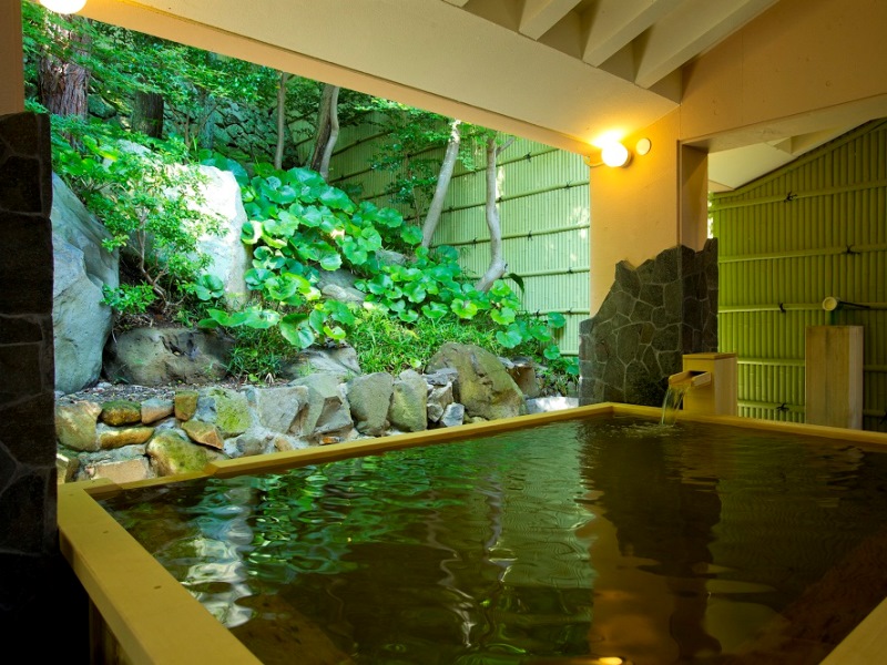 Public Spa（image)