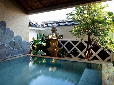 Public Spa（image)