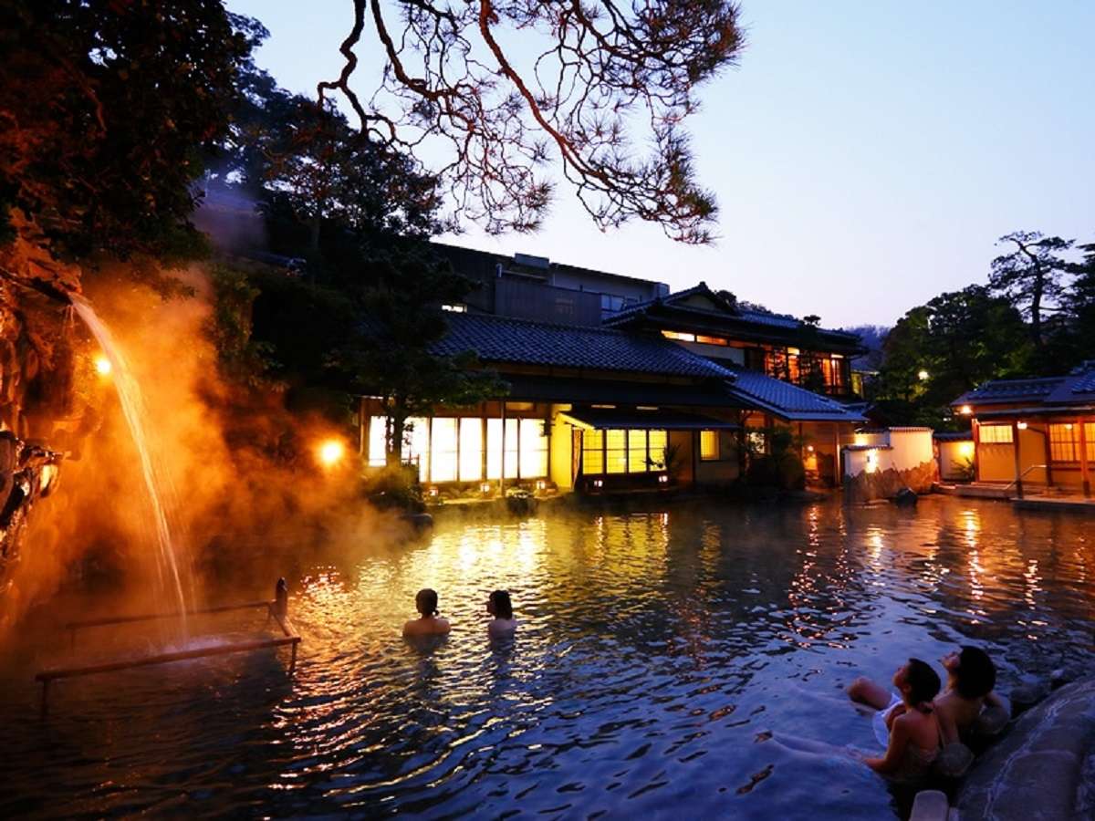 Public Spa(image) Public Spa(image)