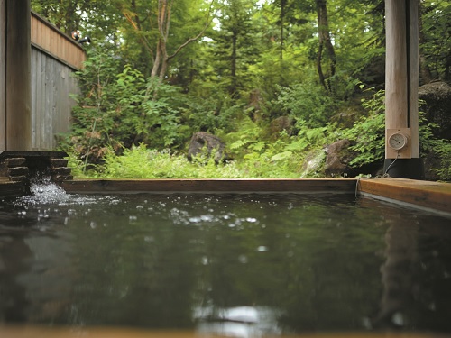 Open-air bath