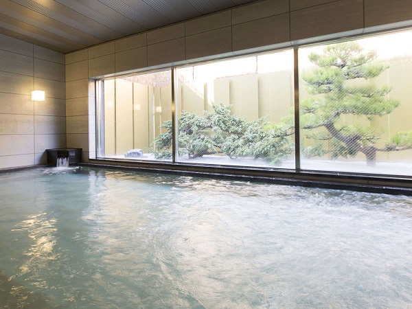 Public Spa（image)