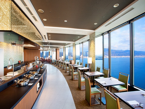 Lake View Dining Biona Biona