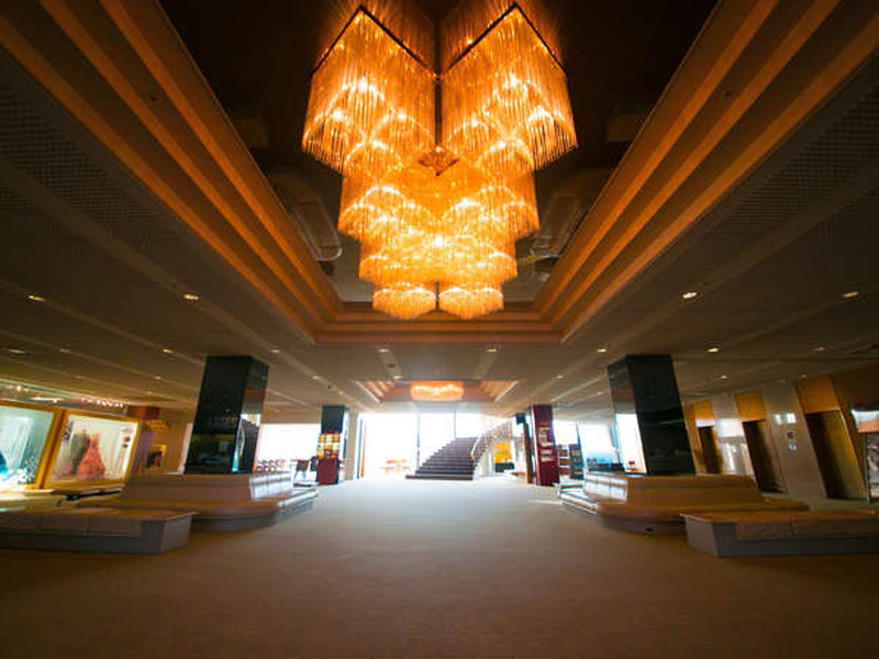 Lobby Lobby