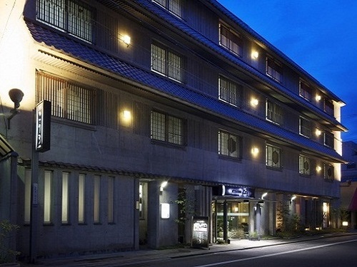 Exterior Exterior
