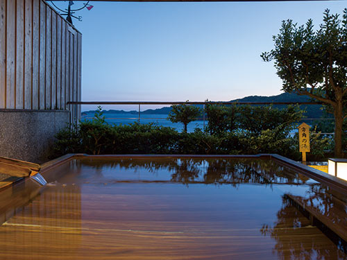 Public Spa（image)