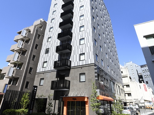 Exterior Exterior
