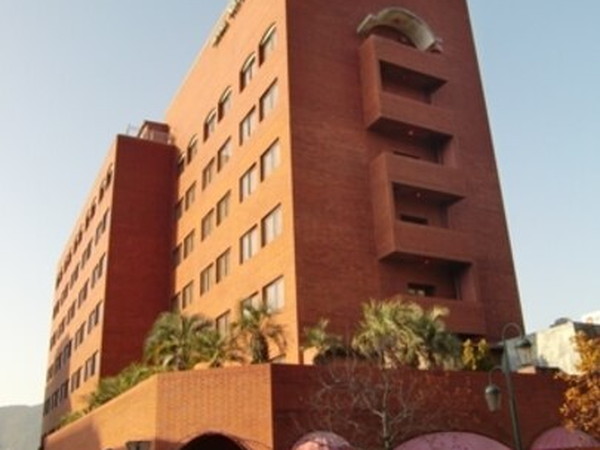 Exterior Exterior