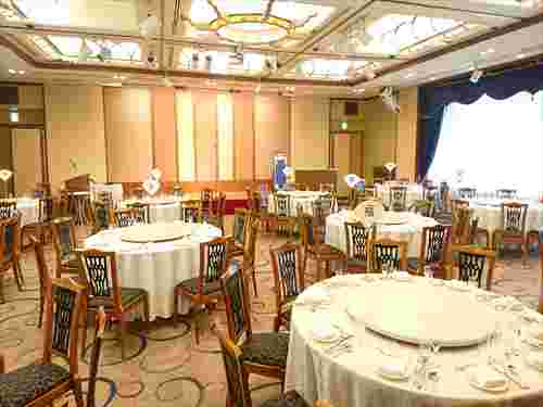 Banquet hall