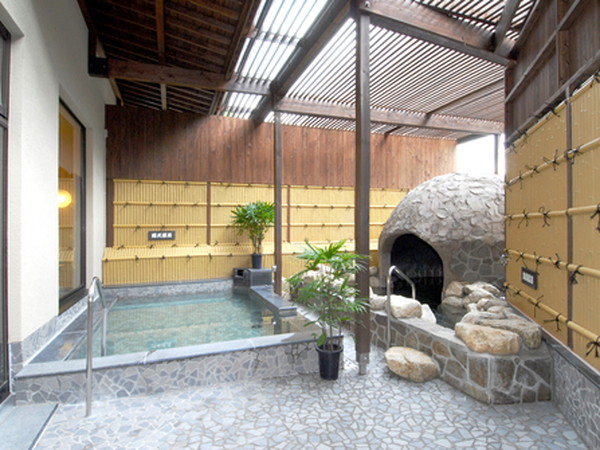 Public Spa（image)