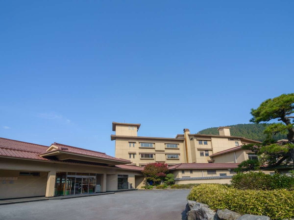 Exterior Exterior