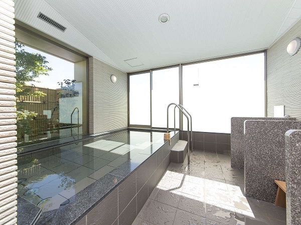Public Spa（image)