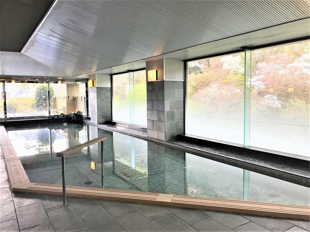 Public Spa（image)