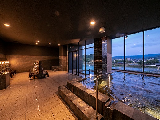 Public Spa（image)