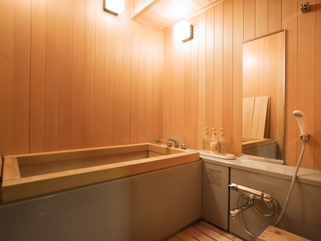Public Spa（image)
