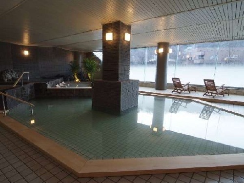 Public Spa（image)