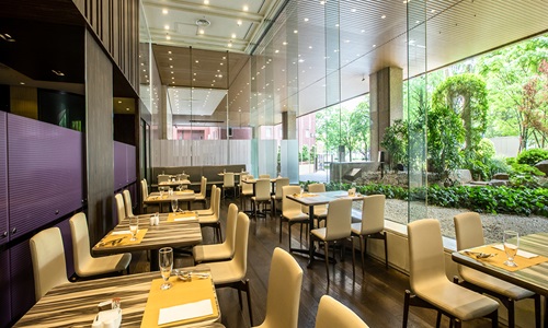 Restaurant/Dining