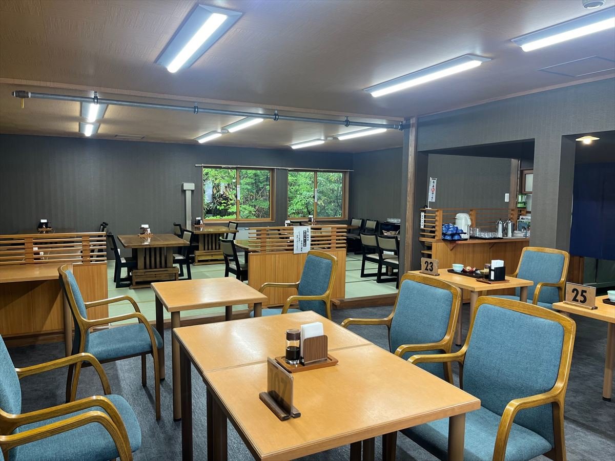 Restaurant/Dining