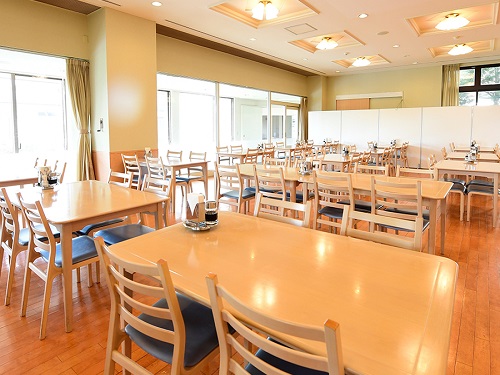 Restaurant/Dining