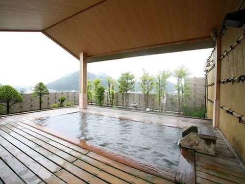 Public Main bath